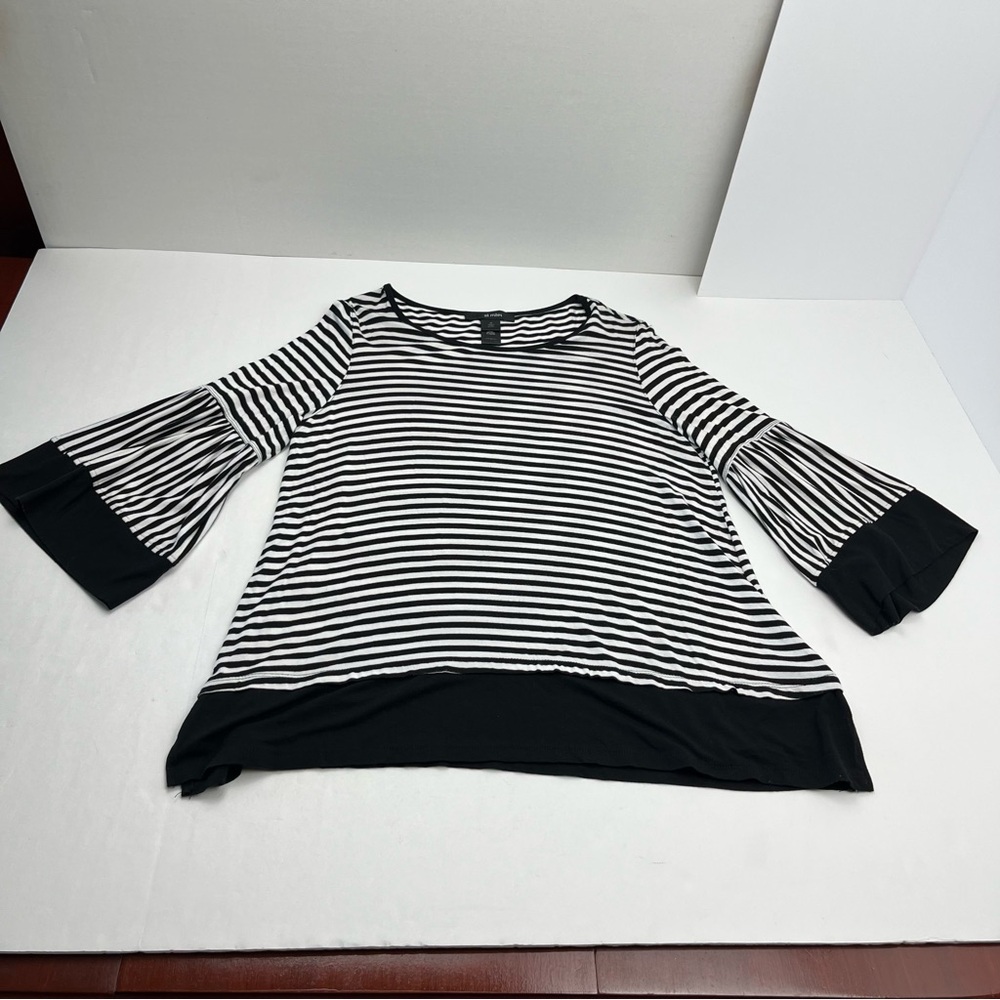 Ali Miles Black White Stripe Top Blouse Shirt Womens Size Medium Bell Sleeve